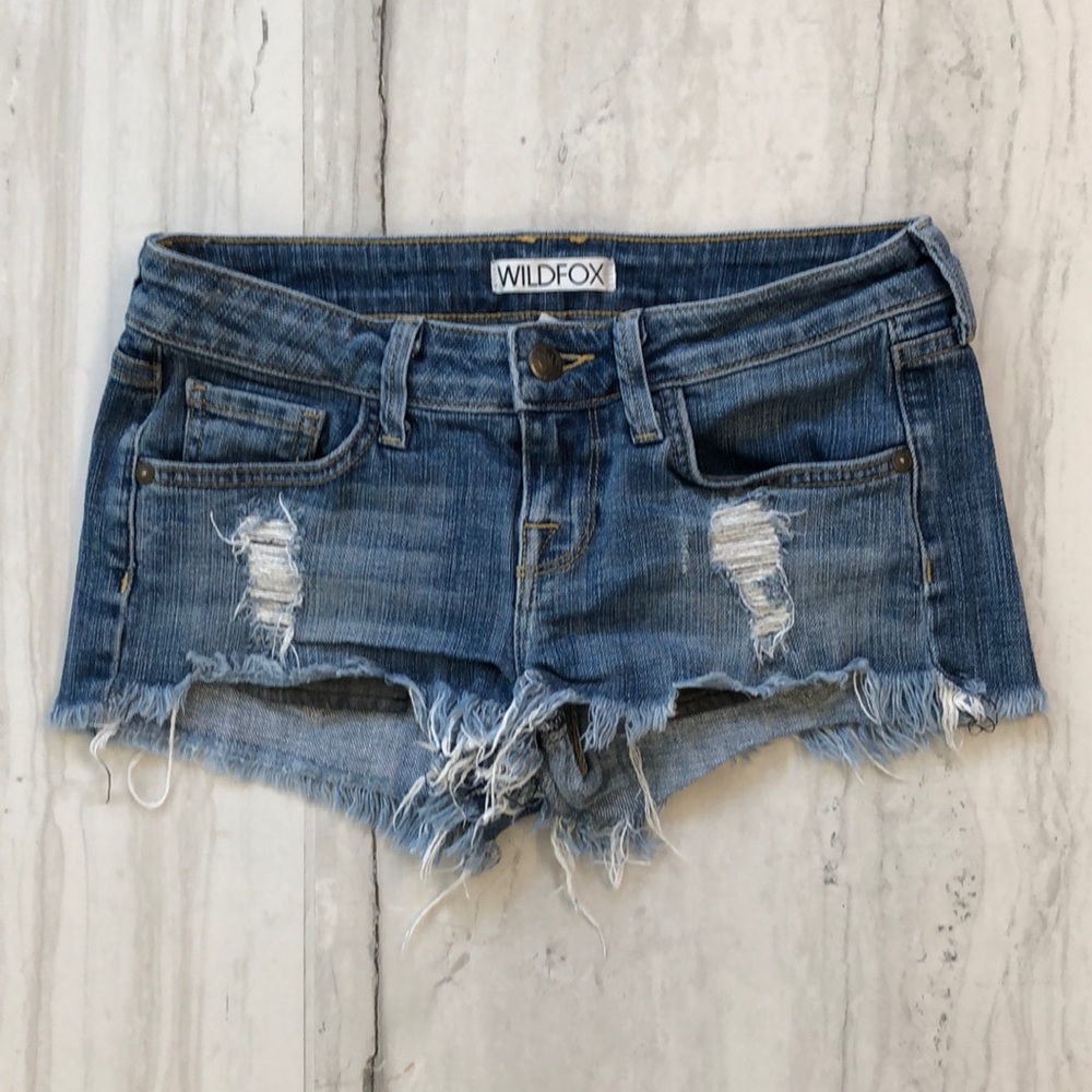 Wildfox denim cutoff shorts size 25